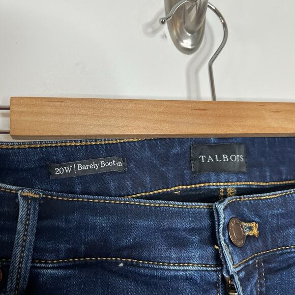 Talbots Barely Boot Cut Jeans Womens Size 20W Mid Rise Dark Wash Bootcut Stretch - Picture 3 of 6
